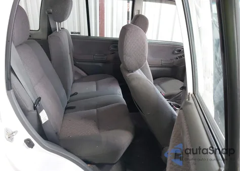 2001 Chevrolet Tracker Hard Top Zr2 z USA, uszkodzony, nr VIN 2CNBJ734816924574